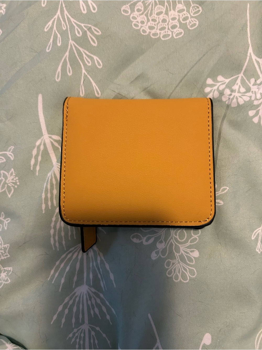 Compact Mustard Yellow Women’s Wallet - Minimal Leather Design